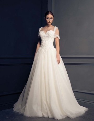 balayi-brautmoden-brautkleider-dalida-sposa-collezione2018_dsc7303