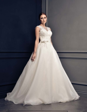 balayi-brautmoden-brautkleider-dalida-sposa-collezione2018_dsc7978