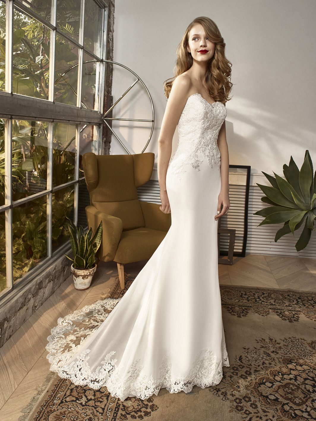 Enzoani Brautmoden Brautkleider Hochzeitskleider Abendkleider Balayi