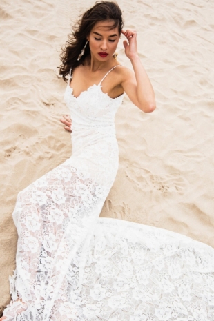 042-lineamore-bridal-2018-venice-beach-set-422-5553149f62bb01741a9cbe67cf664af6