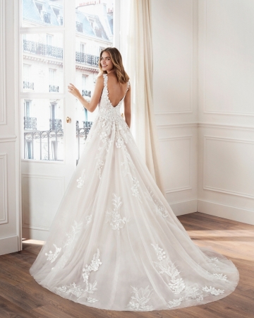 2019_VERSAL_LUNA_NOVIAS_1