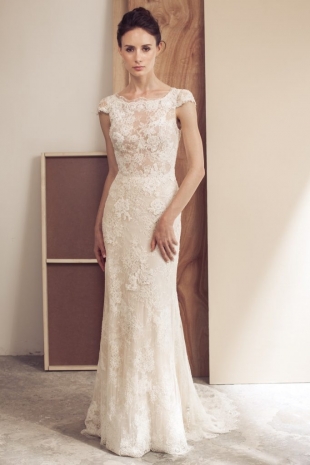 Lusan-Mandongus-2019-Bridal-VALENTINA-Wedding-Dress-682x1024