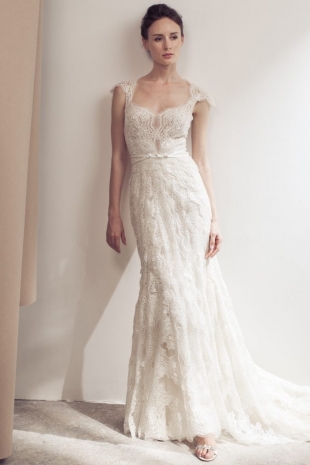 Lusan-Mandongus-2019-Bridal-VICTORIA-Wedding-Dress-682x1024