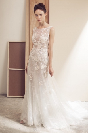 Lusan-Mandongus-2019-Bridal-VIOLA-Wedding-Dress-682x1024